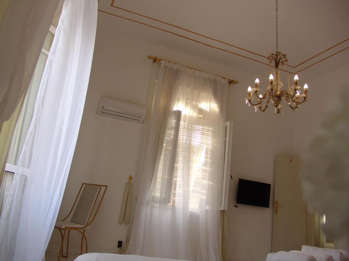 Velvet 1928 Hotel