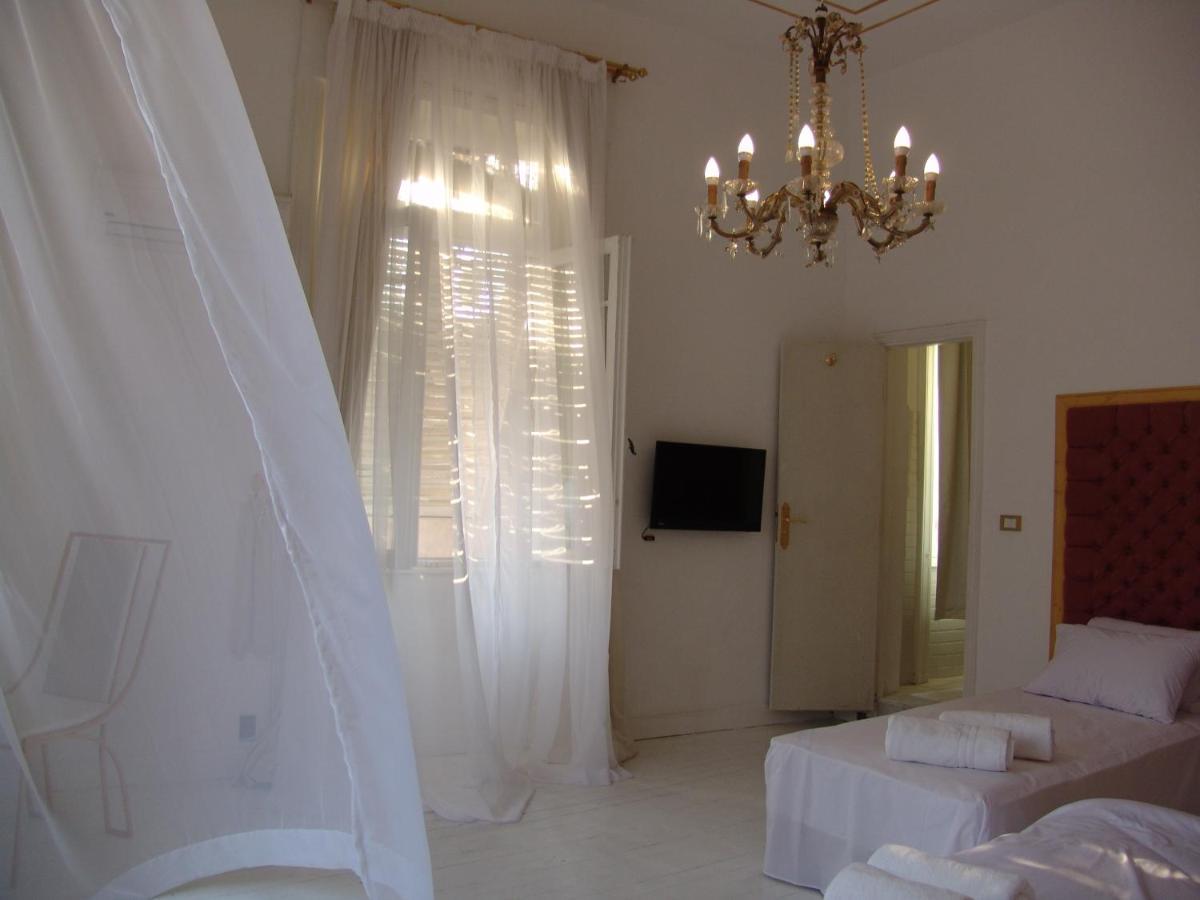 Velvet 1928 Hotel 3*